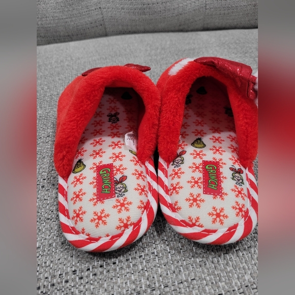 Kids grinch slippers size13/1 - Picture 6 of 8